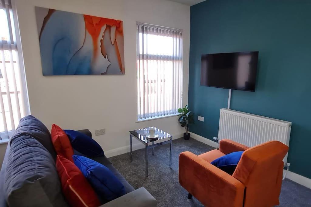 Bury Apartment